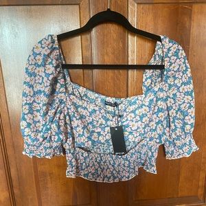 Nasty Gal Puff Sleeve crop top